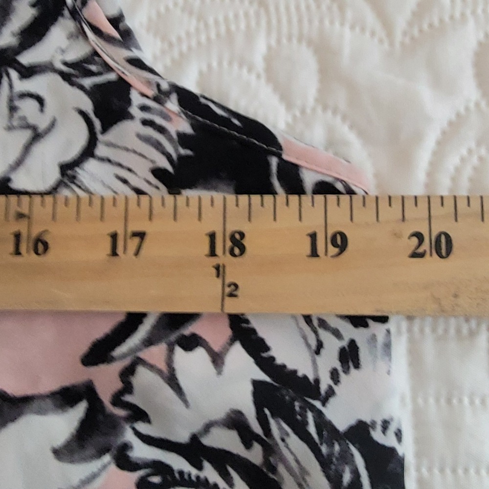 Karen Kane Top Blouse Size M Floral Print High Low Hem Sleeveless Tank - Picture 8 of 9